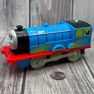 Thomas & Friends TrackMaster Search & Rescue Glow In The Dark Thomas